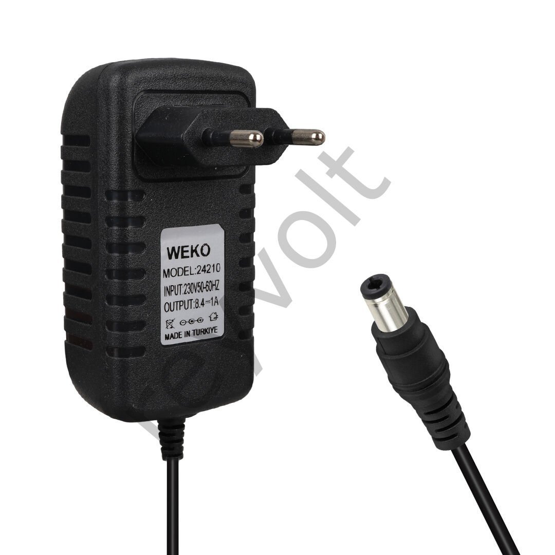 WEKO 8.4Volt- 1 Amper Krokodil Uçlu Priz Tip  Kırmızı Yeşil Ledli Akü Şarj Adaptörü